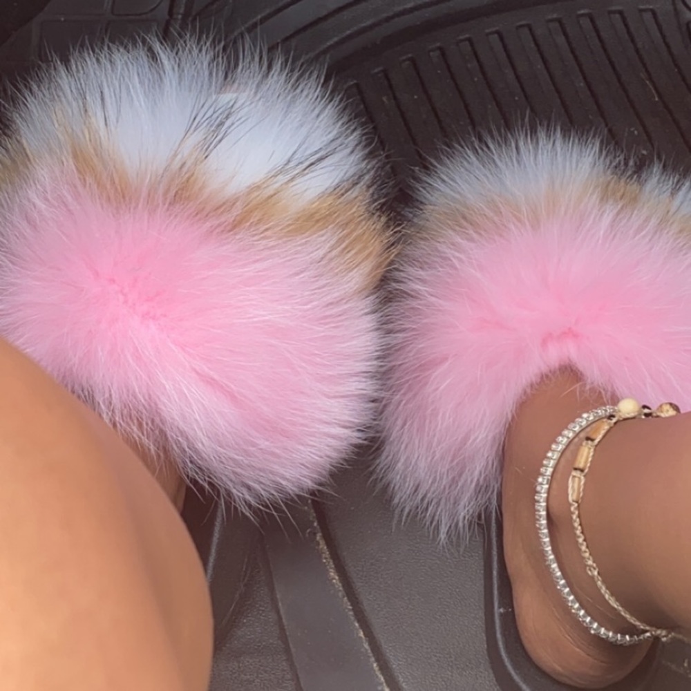 Fluffy slides NEW